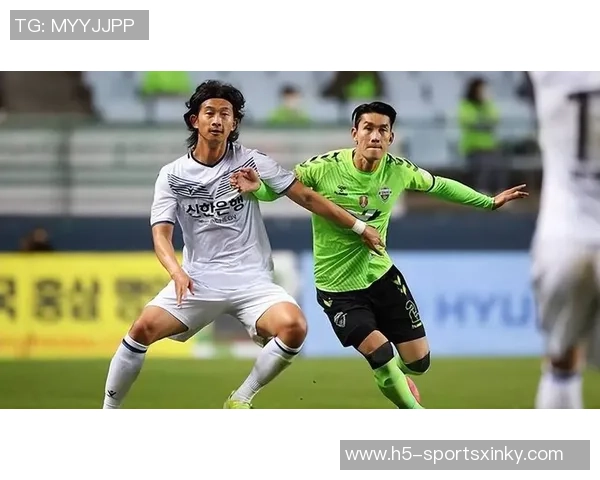 李正孝接任K2水原三星主帅郑正溶执掌K1全北现代球队新篇章开启