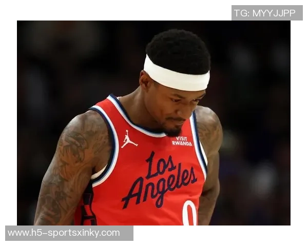 赛后采访中卢无意提及比尔缺阵对比赛影响深远